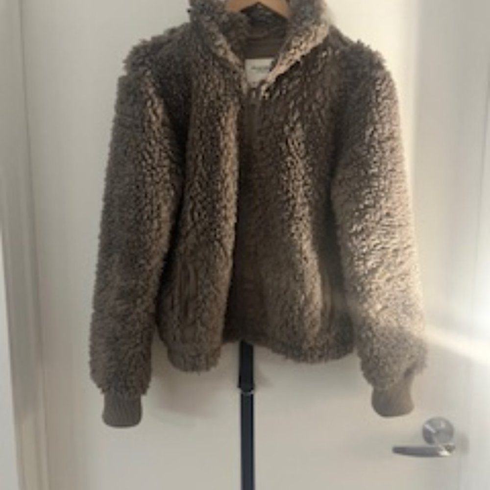 Abercrombie & Fitch Sherpa Cropped Jacket